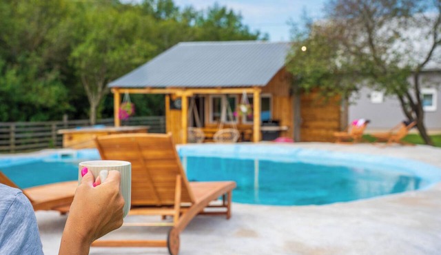 Home with pool and spa zone in peaceful nature near Plitvice. in Bjelopolje
