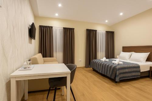Hotel Tomažići in Santalezi