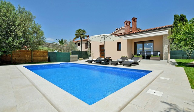 House 1125/9665 (Istria - Galižana), 5000m from the beach in Galižana