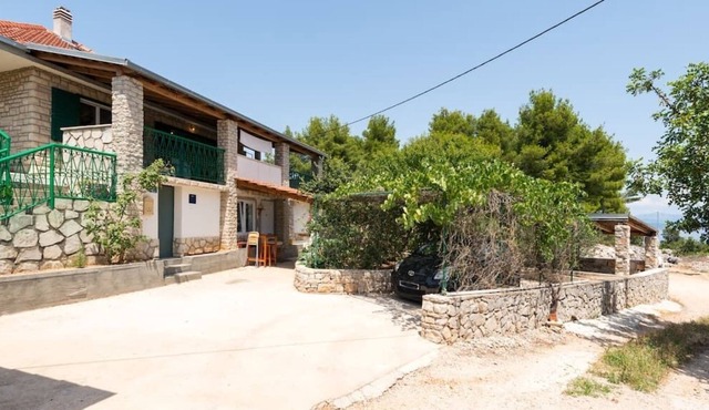 House in Rogac, Solta Island in Rogac