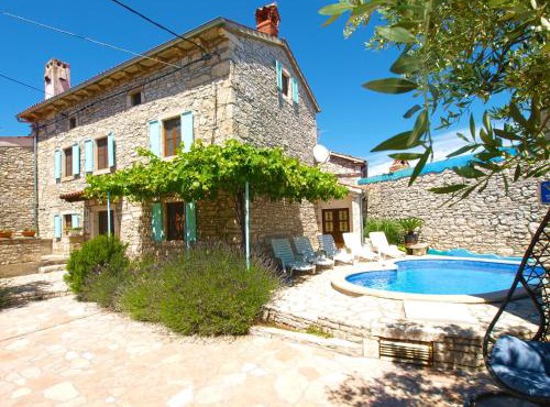 House Orihi 661 in Orihi
