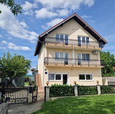 Kuća za odmor Holiday house AKORD, Marindvor