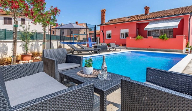 Kuca za odmor Marcanac by Villas Guide