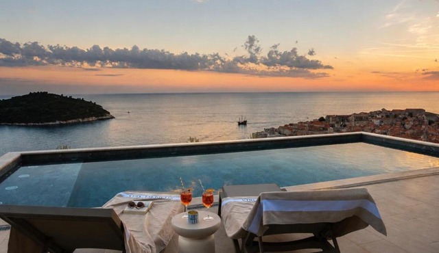La Dolce Villa Luxury Penthouse with Rooftop Pool & Sea View in Dubrovnik
