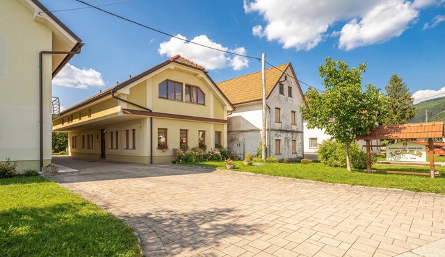 Logar Farm Stay near Lake Cerknica - R3, Grahovo, Slovenia