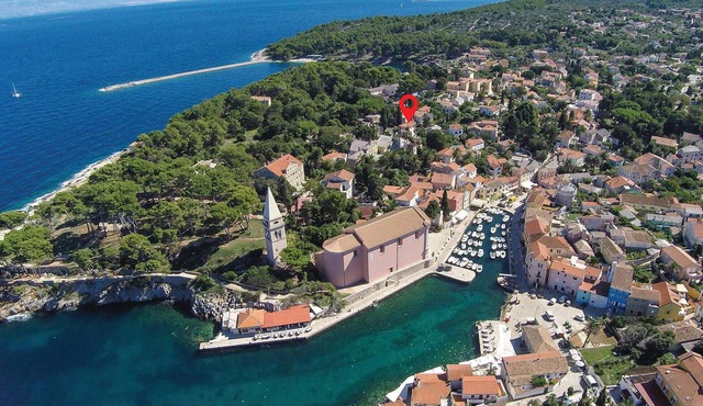 Lovely apartment in Veli Losinj with WiFi