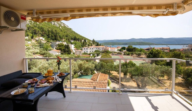 Lovely apartment in Klek with WiFi in Klek
