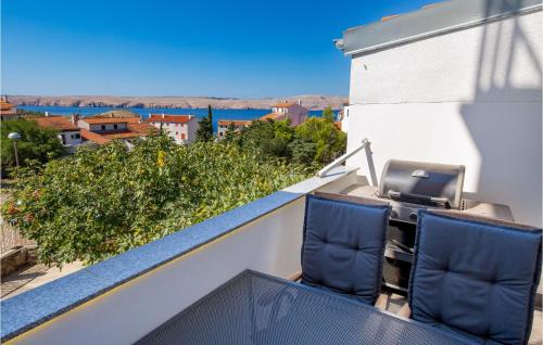 Lovely Apartment In Stinica With Wifi