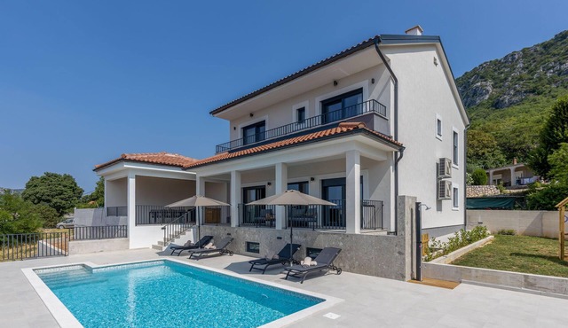 Lovely home in Bribir with sauna in Bribir