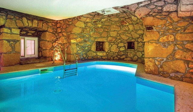 Lovely home in Moscenicka Draga with WiFi in Moscenicka Draga