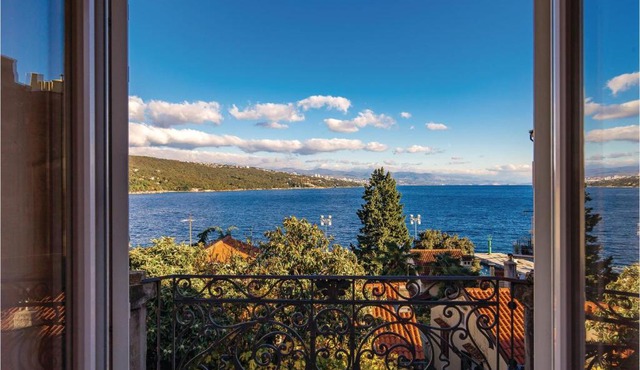 Lovely Home In Opatija With Wifi