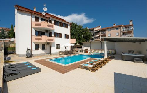 Lovely Home In Pula With Sauna in Pula