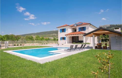 Luxurious Home In Donji Prolozac in Donji Proložac