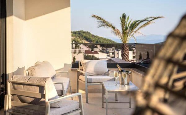 Luxury Villa Orianna - Apartments with Views in Makarska