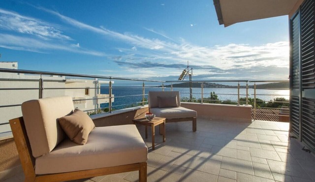 Luxury Villa Sea Flower with a private heated pool, grill, and summer kitchen. in Sevid