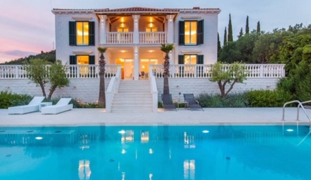 Modern Luxurious Villa in Orašac
