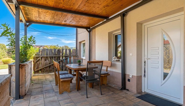 Natura Kolpa 1BR Apartment w/Terrace, Adlešiči, Slovenia