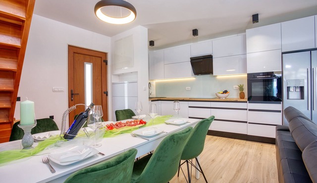 New Villa Vista for 6 persons with an amazing view in Omiš