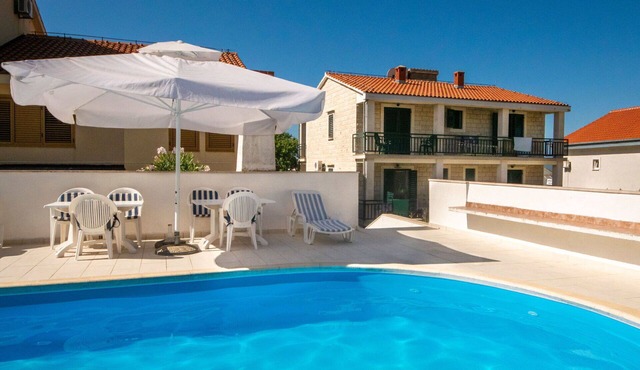 Nice apartment for 4 guests with pool, WIFI, A/C, terrace and panoramic view