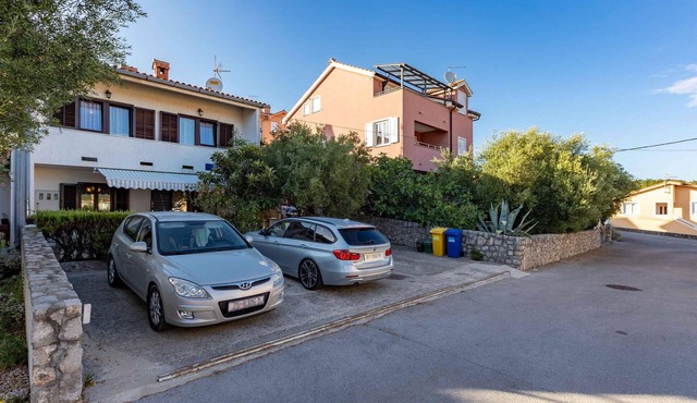 Nice apartment in Kornic with WiFi in Kornic