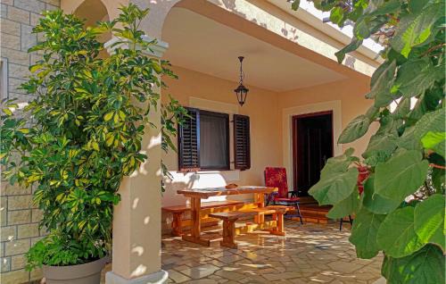 Nice Apartment In Porec With Wifi in Nova Vas