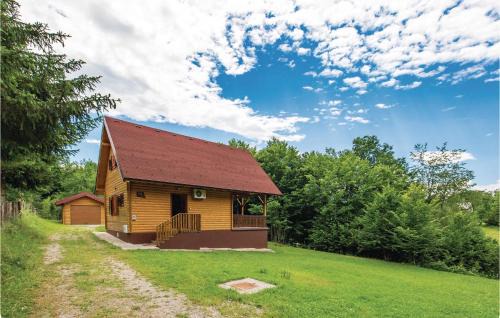 Nice Home In Licki Osik With Ethernet Internet in Lički Osik