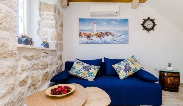 One bedroom apartment with air-conditioning Korita, Mljet (A-22342-a) in Maranovići