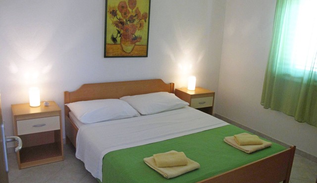One bedroom apartment with terrace Ždrelac, Pašman (A-20583-b)
