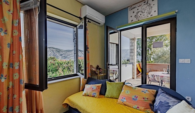 One bedroom apartment with terrace and sea view Kneža, Korčula (A-21829-b) in Račišće