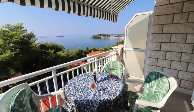 One bedroom apartment near beach Prižba, Korčula (A-20862-c) in Prižba