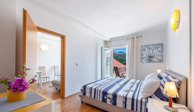 One bedroom apartment with terrace and sea view Slano, Dubrovnik (A-2682-c)