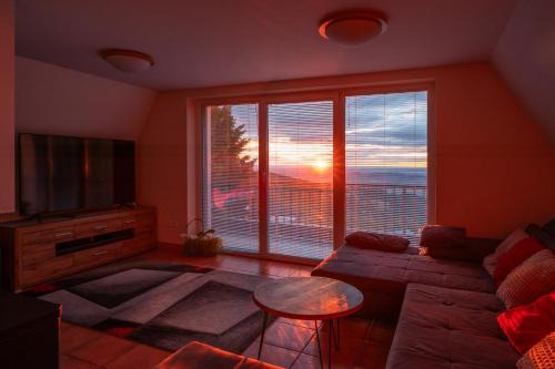 Panoramic View Cottage House - Private Wellness Retreat