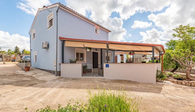 Pet friendly home in Banjevci with WiFi in Banjevci