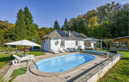 Pet Friendly Home In Ivanska With Sauna in Ivanska