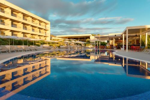 Pharos Hvar Bayhill Hotel in Hvar