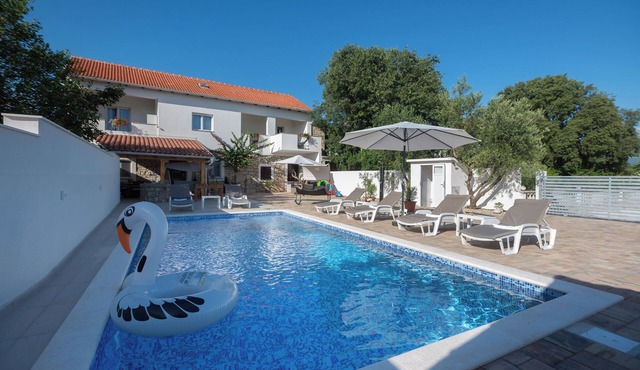 Pool House Ivana Private Pool & Garden, Pridraga, Croatia in Pridraga