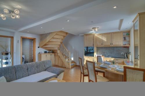 Pool & Wellness Chalet Sunshine - Happy Rentals