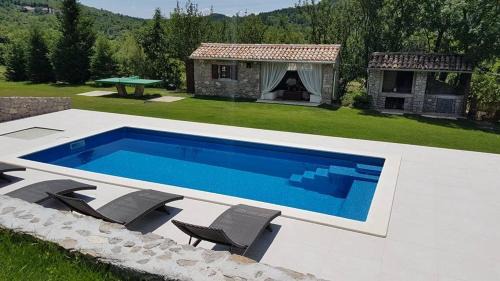 Poolhouse Roc (3458)