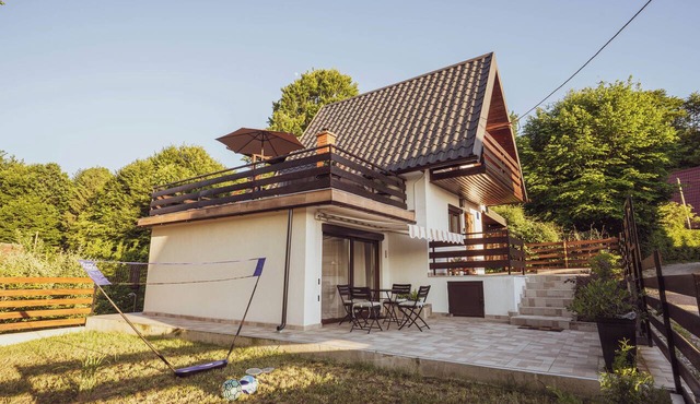 Riverside Home Laura in Priselci