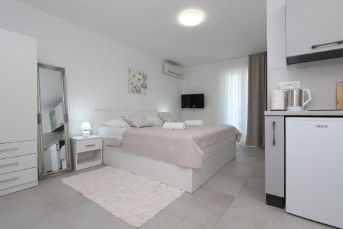 Room and Studios Sole in Rovinj
