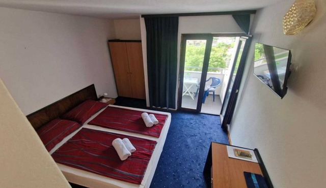 Rooms by Robi Novigrad - Double room with Balcony in Novigrad - Zadar