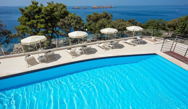 Royal Palm Hotel