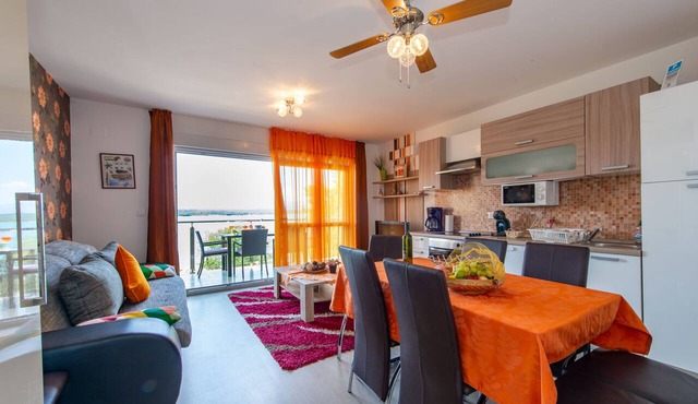 Soline Bay Seashore Residence in Dobrinj
