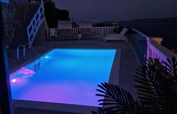 Split Luxury Panorama villa For 21 people in Čelina
