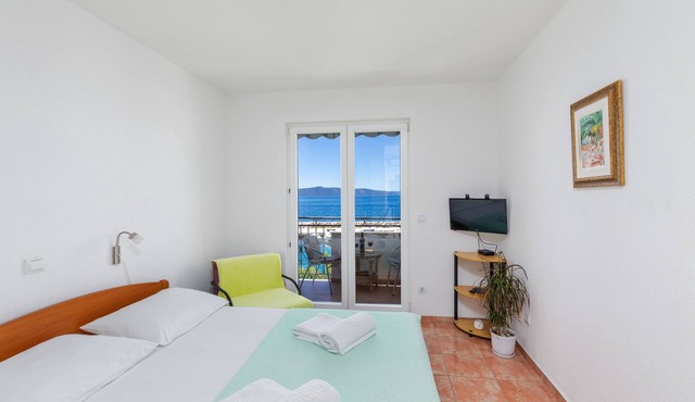 Studio flat near beach Drašnice, Makarska (AS-24869-b) in Drašnice
