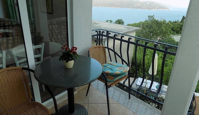Studio flat with terrace and sea view Zagore, Opatija (AS-13277-b)