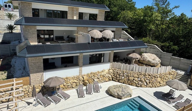 Studio Sunce for 2 people: FKK/Naturism and Clothing Optional throughout 2027 in Labin