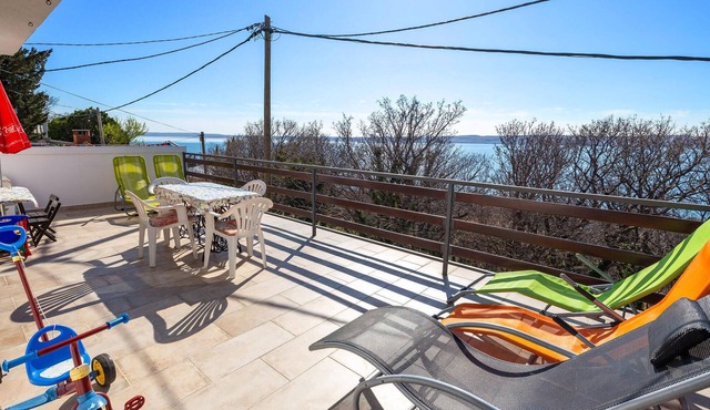 Stunning apartment in Baric Draga