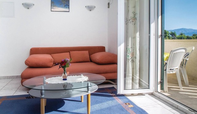 Stunning apartment in Supetar with WiFi in Supetar