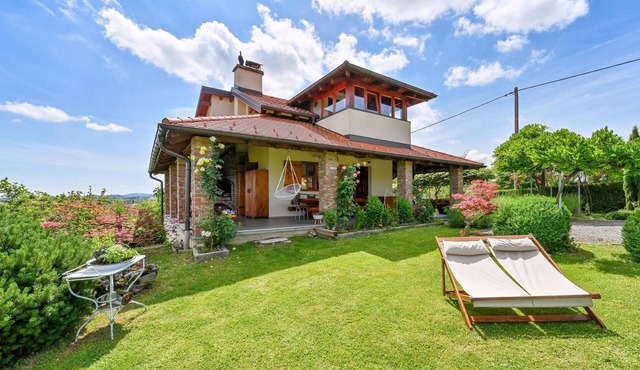 Stunning home in Gornji Kneginec with WiFi in Gornji Kneginec